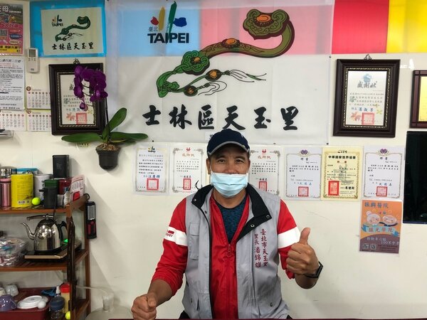 潘錦雄除了是天玉里里長外，還經營一家開業30年的肉羹店。圖／馬聖傑攝