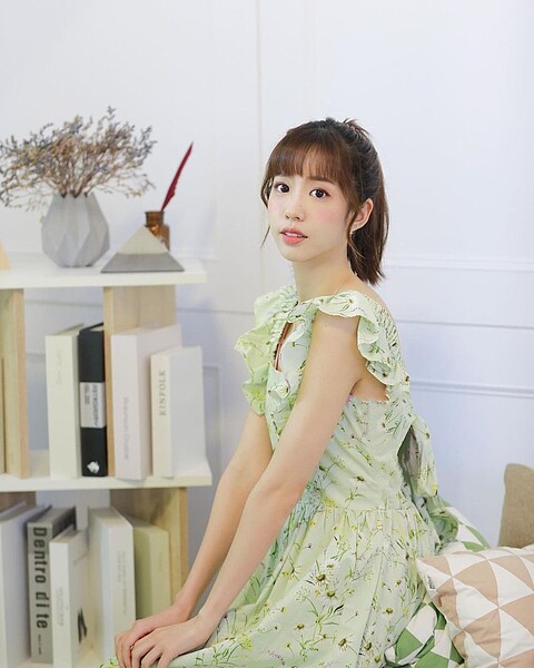 荳荳發文訴自己快撐不下去了。 圖/擷自荳荳IG