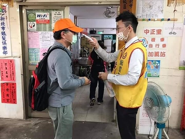 哪裡有需要,永慶人就在哪裡。圖/劉達貴攝