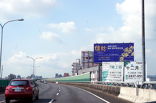 首購族首選!台中「這幹道」成房市戰區 多區塊受惠 台74線環狀貫通台中重點區域,打破以往非市區不買的迷思,帶動沿線房市發展。圖/業者提供