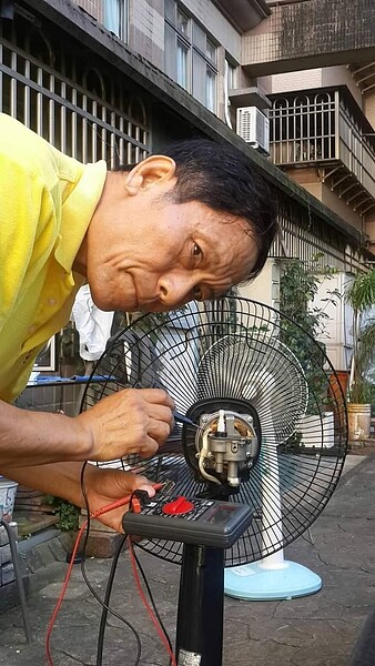 省了婆婆媽媽荷包,成為最受歡迎的電器醫生。圖/記者夏曉山攝影