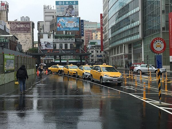 搭計程車有優惠的敬老愛心卡傳遭濫用,市長鄭文燦要求調查。聯合報系資料照