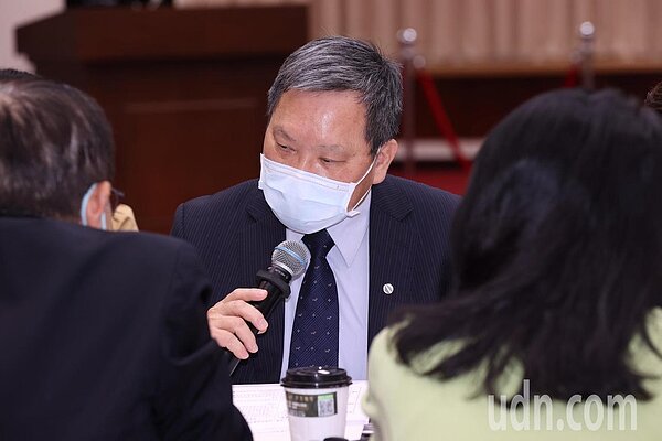 財政部長蘇建榮。 記者黃義書/攝影