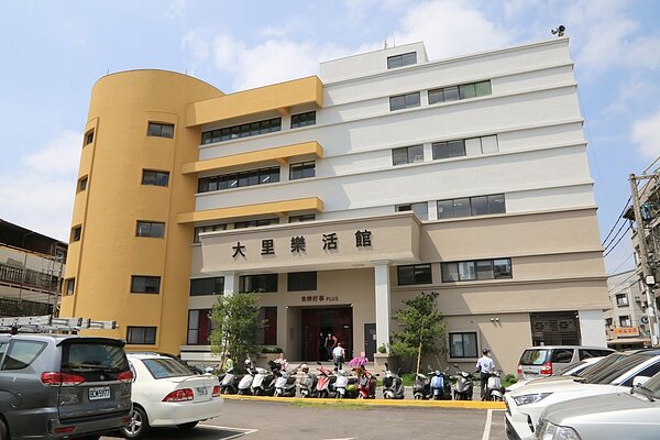 大里樂活館開幕啟用。圖/台中市社會局提供