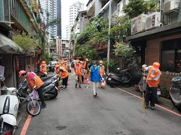 遵守與清潔隊的約定，處處關心。圖／記者姜靜枝攝影