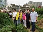 興南國中將遷校　吳志揚會勘遷校預定地