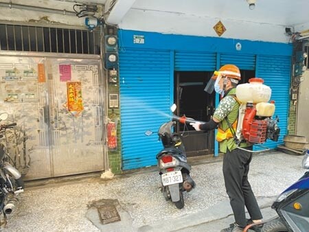 案1203的獅子會前分會長已傳染給10人確診，國內究竟有沒有出現超級傳播者。圖／中時資料照