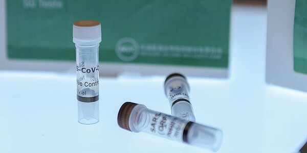 疫苗及檢測產品,是目前全球最重要的抗疫利器,相關台廠營運看好。圖/中時報系資料照片