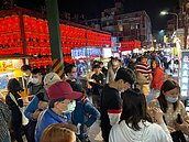 防疫上緊發條！5／14起北市各場館、市場啟動人流管制