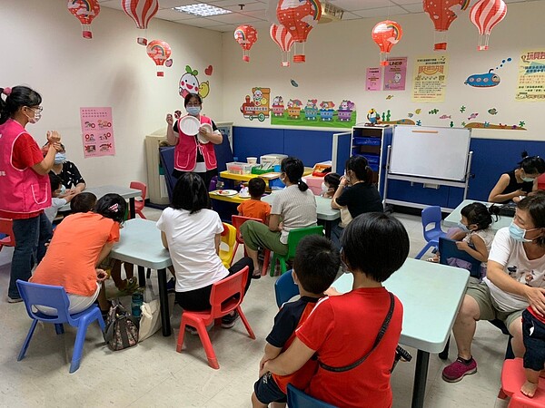 北市社會局管轄目前有4家公設民營早療中心、6家私立機構兼營早期療育服務。圖/北市社會局提供