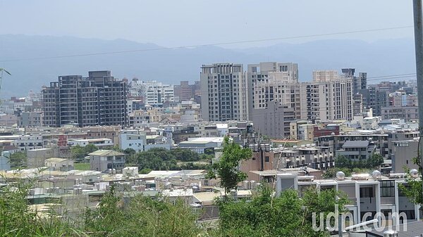 苗栗縣「老屋健檢」補助計畫啟動，縣府籲請踴躍申請。圖／記者范榮達攝影
