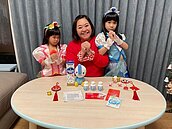 鍾欣凌在家防疫顧2女　崩潰喊「想回去工作」