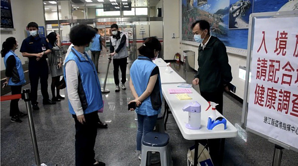 國內疫情持續升溫,指揮中心昨宣布,馬祖新增一例本土確診,這也是離島首例確診個案。圖/連江縣政府提供