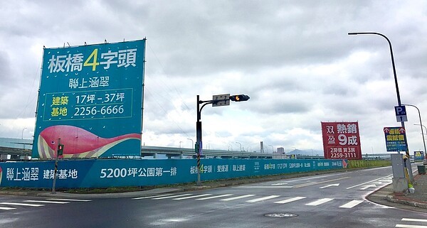 2016年底江翠房價4字頭。圖/好房網News記者蔡佩蓉攝影