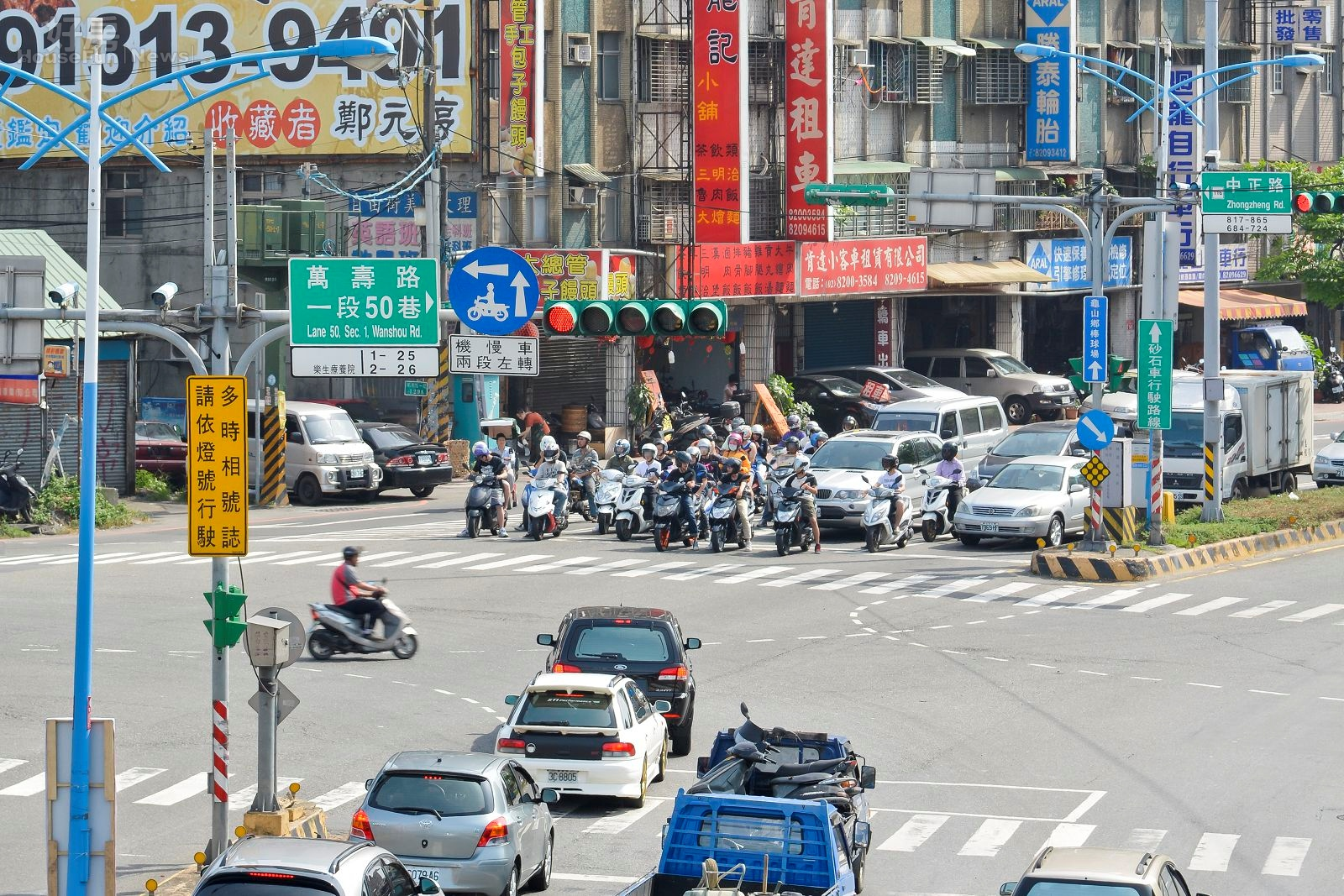 龜山,迴龍,壽山路,車流量,新莊捷運線,捷運迴龍站。(好房news記者 陳韋帆/攝影)