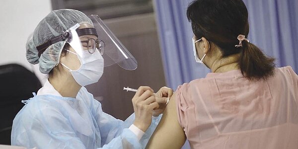 高端衝漲停,生醫股一吐悶氣。示意圖/中時電子報資料照片