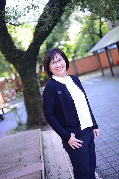 褚希雯校長致力於讓孩子快樂學習。圖/褚希雯校長提供