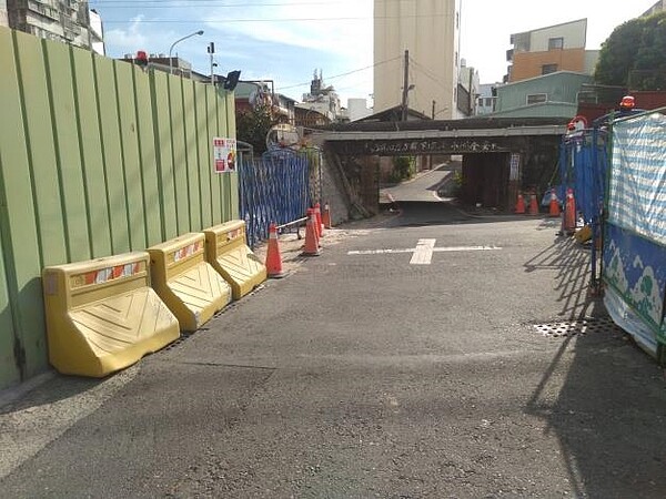 光華街鐵路橋下涵洞預計110年6月16日起施工封閉。圖/台南市政府提供