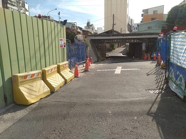 光華街鐵路橋下涵洞預計110年6月16日起施工封閉。圖／台南市政府提供