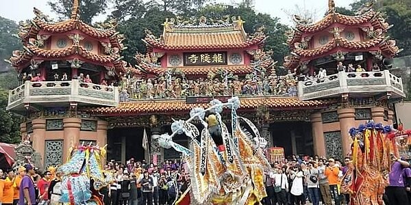 南巡繞境是神的交流,人的聯誼。圖/彭柔安翻攝