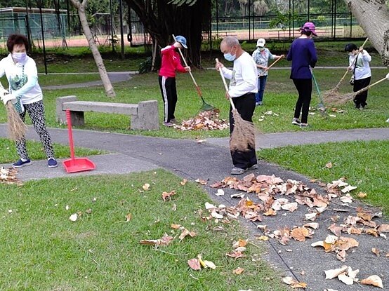 志工陣容相當龐大。圖/陳忠賢攝