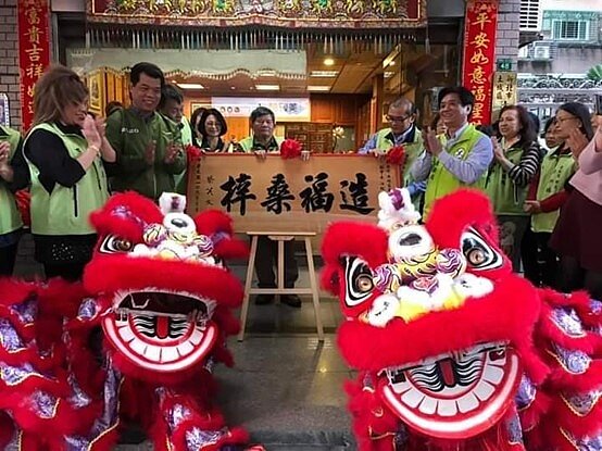 江純文自豪的說，自己的座右銘是勇敢去闖。圖／彭柔安攝