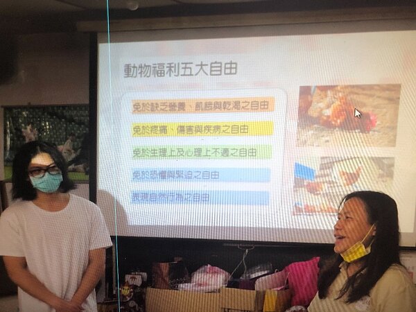 景華里和主婦聯盟合作開辦傳授雞蛋相關知識的課程。圖/黃培堯提供