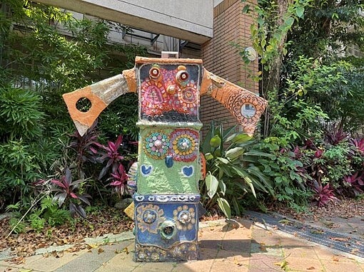 校園公共藝術-妮基貓頭鷹。圖/南門國小提供