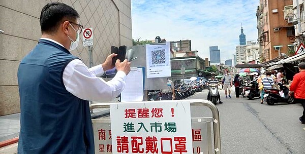 社區傳播風險仍在，三級警戒不排除至少延二周。圖／中時電子報資料照片