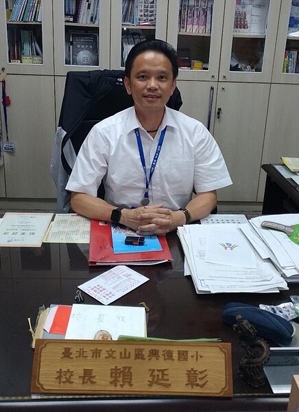 賴延彰非常注重孩童能否被看見,致力於為每個孩子打造舞台。圖/蕭聖尚攝