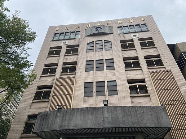 林姓男子漆油漆時,將甲苯、油漆放在水塔上,導致甲苯及油漆流進水塔中,新北地檢署依過失妨害公眾飲水罪嫌將他起訴。圖/聯合資料照