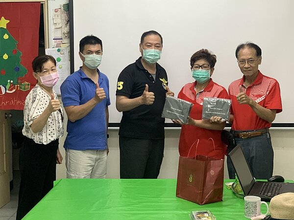 銘傳大學研究所師生到錦華里社區參訪。圖／溫美珠提供