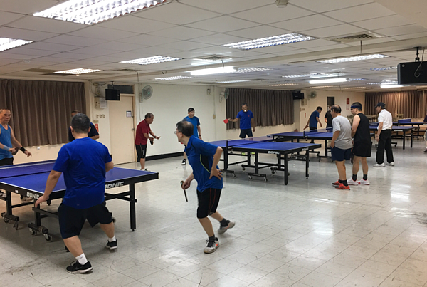 桌球班練習。圖/興福里臉書粉絲專頁