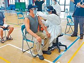 怕打國產疫苗　年輕人寧搶殘劑