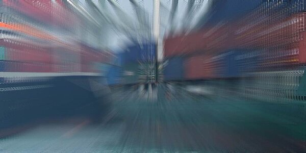 台股25日在台積電反彈、電子股回溫下,航海王續領航大漲近5%,推升加權指數站上17,500點關卡,下周蓄勢再戰新高。圖/中時報系資料照