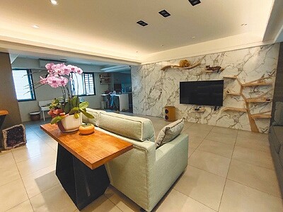 都更題材熱燒,但對資深主持人李秀媛來說,漫長12年的等待終於迎來春燕。圖/李秀媛提供