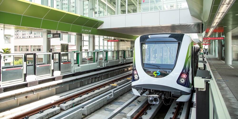 台中第一條捷運綠線2021年剛通車,第二條藍線持續推動。圖/中時電子報資料照片