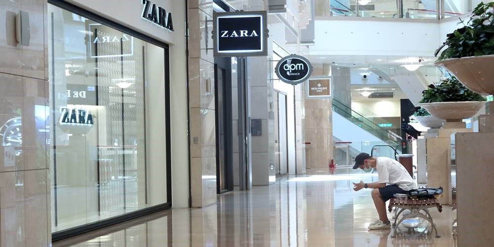 三級警戒至今,百貨業的業績跌逾七成,各家下修Q2目標幅度達四~五成。圖/中時電子報資料照片