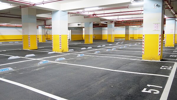 光榮國小、興穀國小2座地下停車場接續完工。圖/新北市政府提供