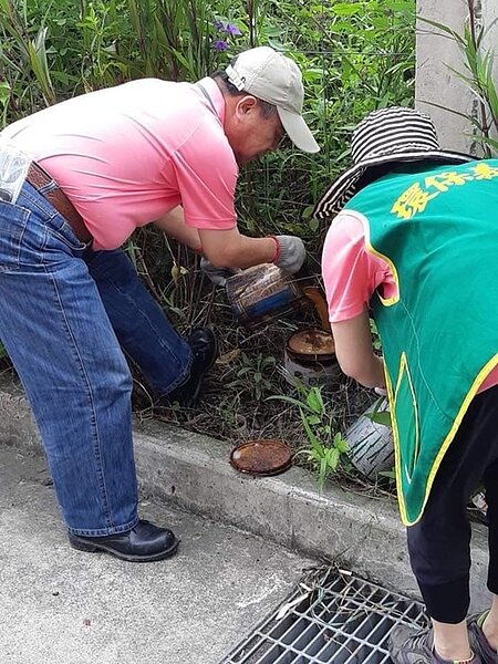 感念環保志工的辛苦。圖／姜靜枝攝