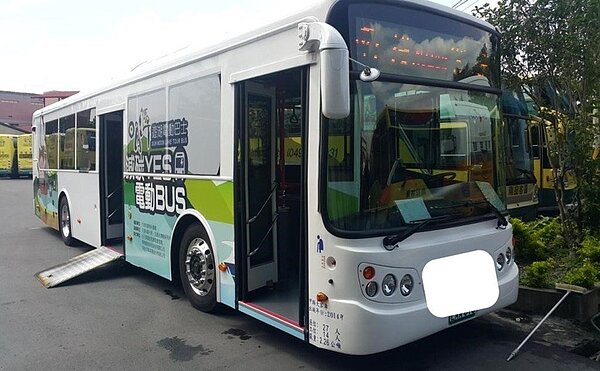 員林客運爭取新闢20路電動公車路線,從員林經埔心、溪湖到二林,預計明年初上路,未來可提供中科二林園區通勤服務。圖/彰化縣政府提供