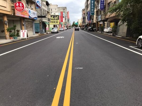 新營區三民路、大同路及民治路「三路共改」工程已完成。圖／台南市府提供