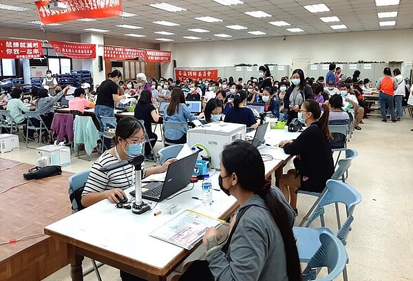女租客半年繳回49000元「租金補貼」 原因曝光! 109年租金補貼受理情形。圖/高雄市政府提供