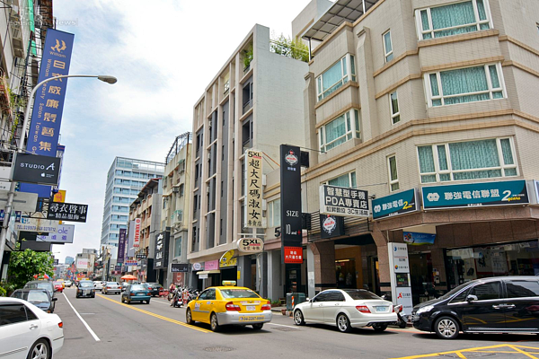 台中五期 精明一街商圈。(好房News記者 陳韋帆/攝影)