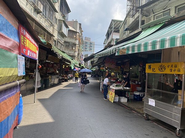今天永春市場虎林街上幾乎沒有顧客上門。圖/永春市場提供