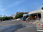 淡海新市鎮添小利多！穿過「這隧道」連接熱鬧商圈