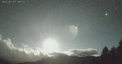 隕石劃過東海岸為何閃爆　中大鹿林天文台記錄探究