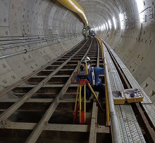 捷運萬大中和樹林線採取二期興建，第一期工程力拼2025年完工，第二期工程預計2028年完工。圖／台北市捷運局