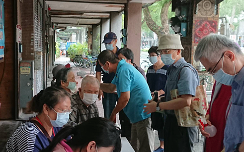 免費流感疫苗施打。圖／里長陳萬龍提供