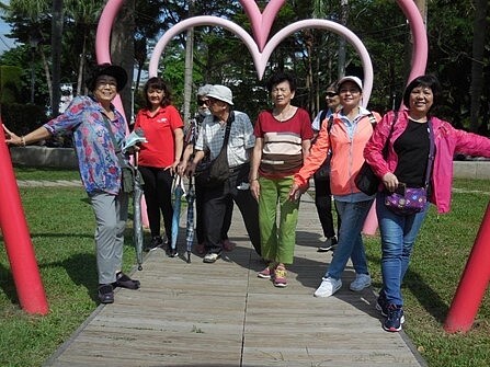 109年龍福里鄰里士林官邸參訪。圖/擷取自臺北市鄰里服務網